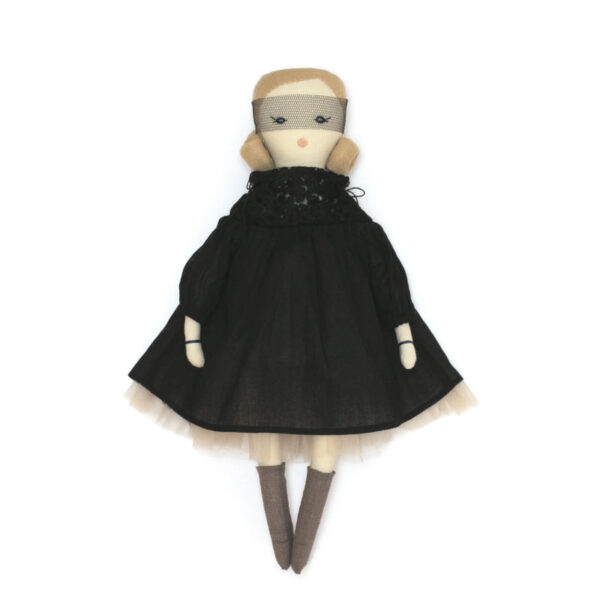 Dumye-Designer-Doll-Melonie-Ivory-Body-1