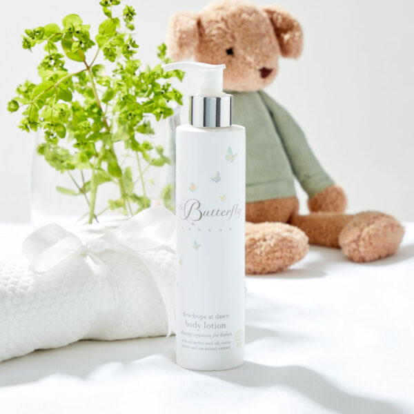 Little-Butterfly-London-Dewdrops-at-Dawn-Baby-Body-Lotion-200ml-5