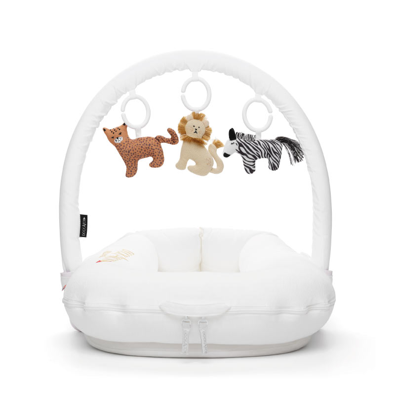 Dockatot-Toy-Bundle-White-Arch-Day-At-The-Zoo