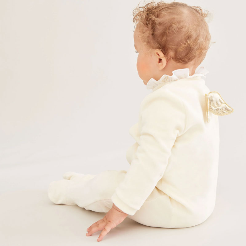 mariechantal-First-Baby-Gift---Cream-5